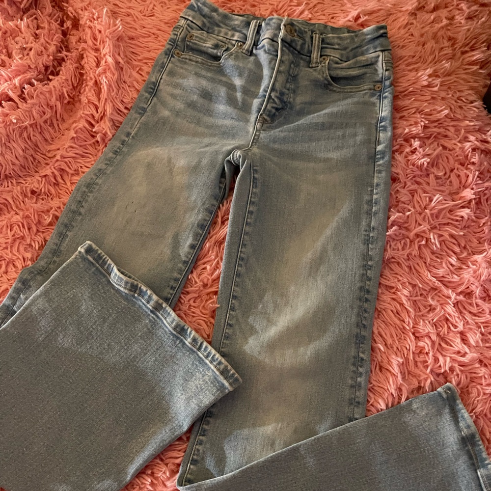 American Eagle Outfitters Light Gray Flare Jeans